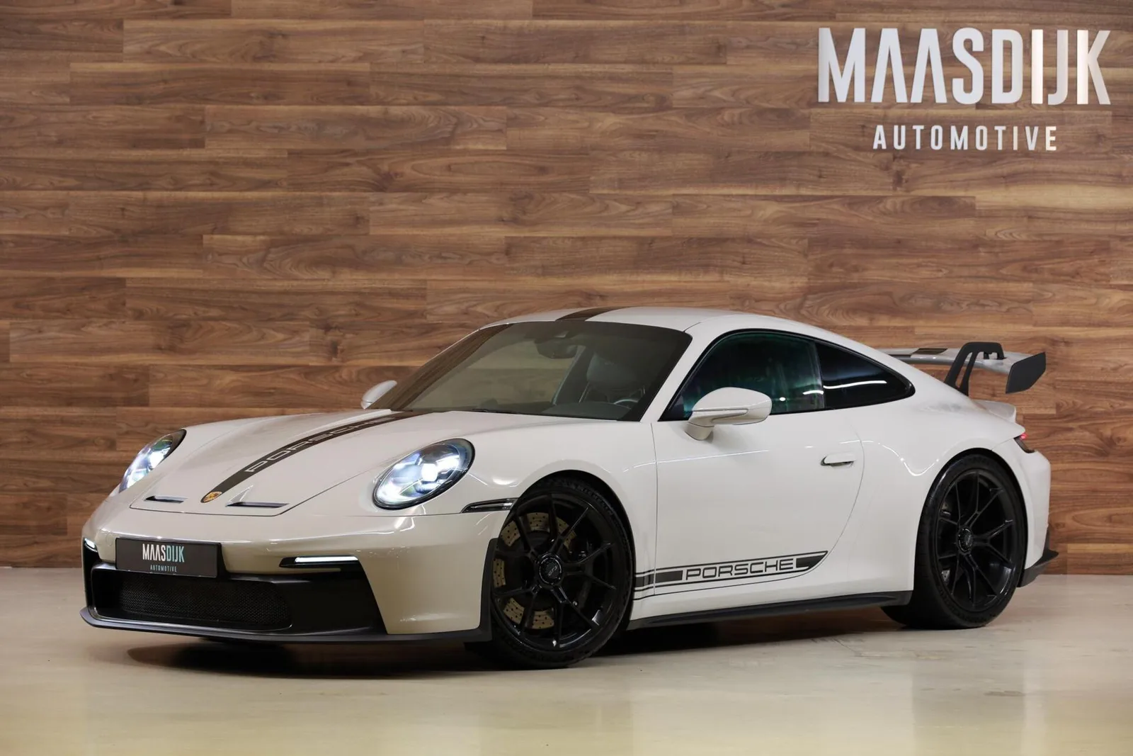 Porsche 911 (2021) — foto 1