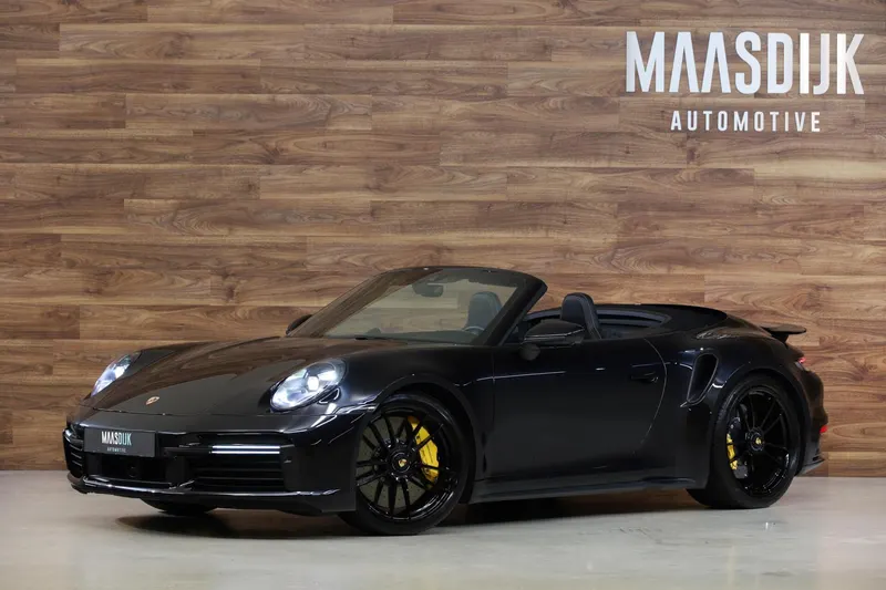 Porsche 911 (2023)