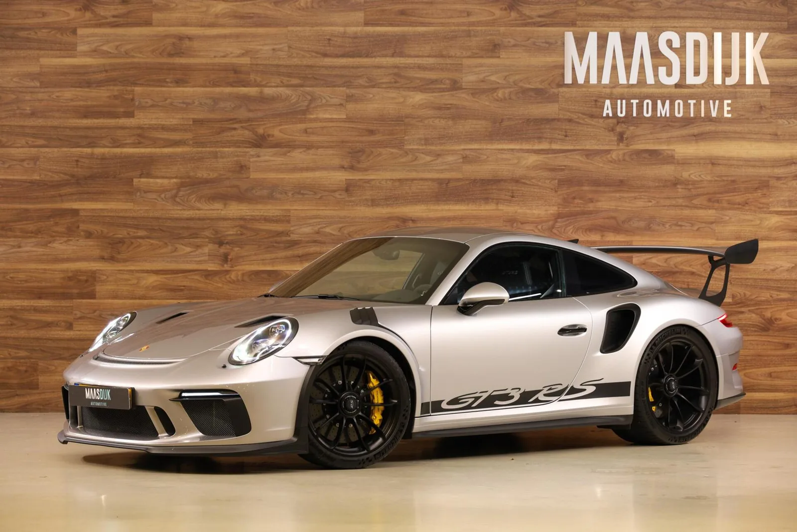 Porsche 911 (2020) — foto 1
