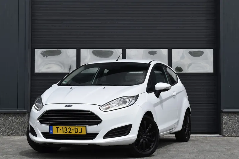 Ford Fiesta (2015)