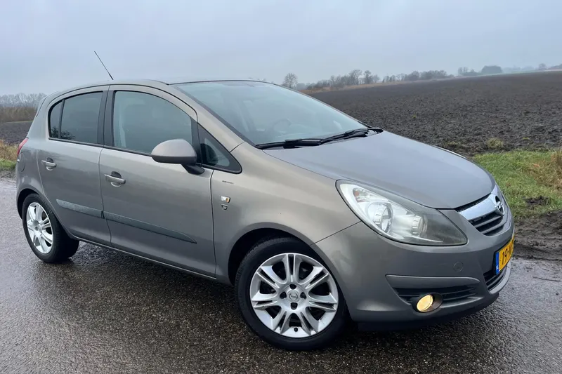 Opel Corsa (2010)