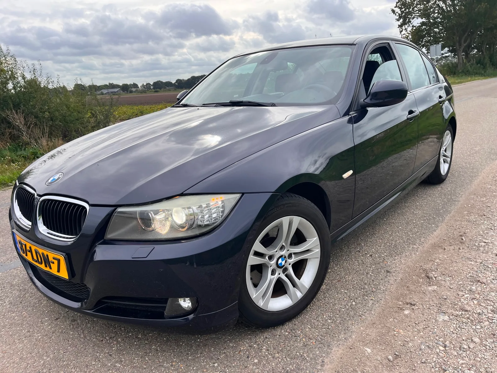 BMW 3-Serie (2010) — foto 1