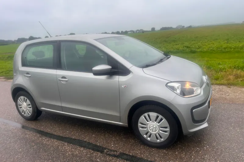 Volkswagen Up! (2012)