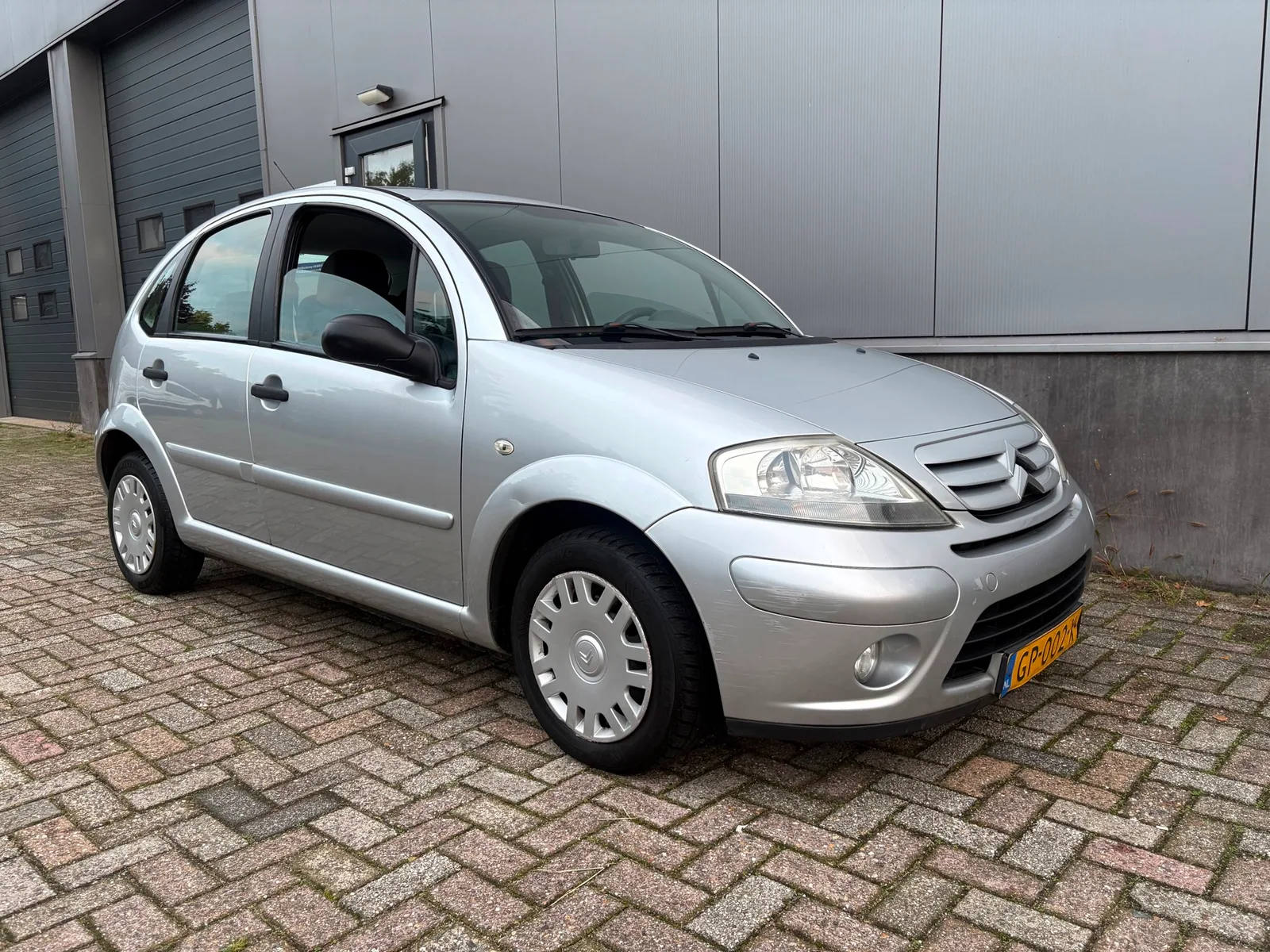 Citroën C3 (2008) — foto 1