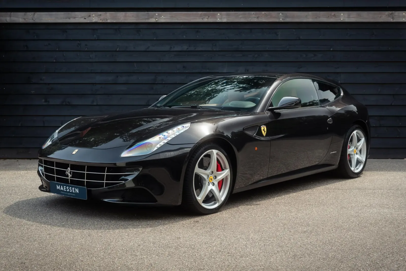 Ferrari FF (2012) — foto 1