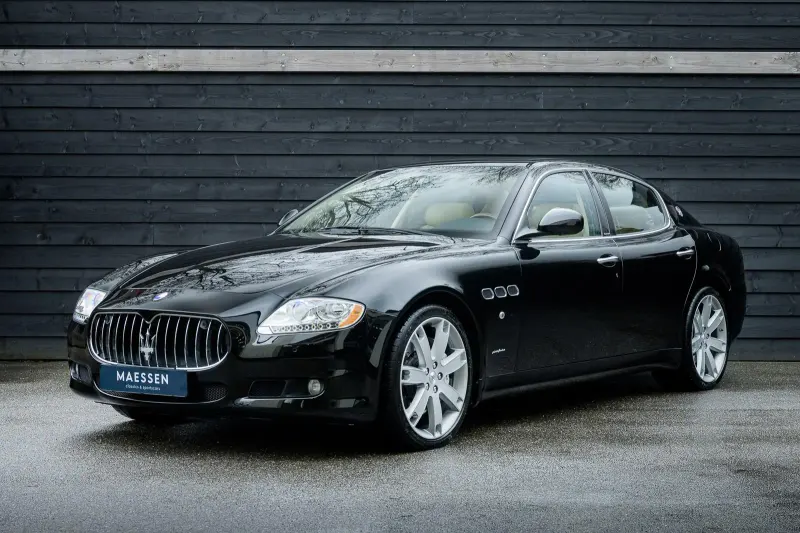 Maserati Quattroporte (2010)