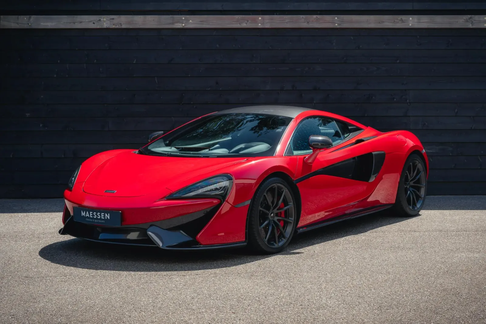 McLaren 570S (2019) — foto 1