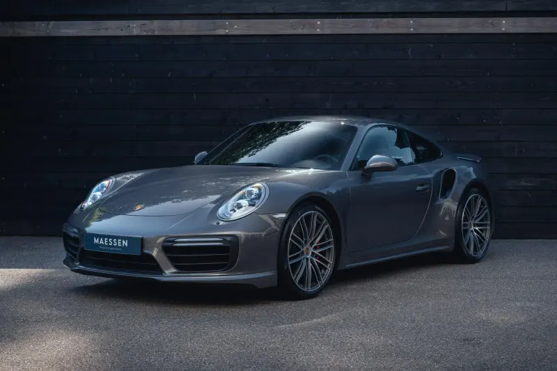 Porsche 911 (2016)
