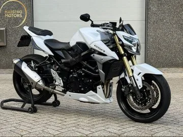 Suzuki GSR750 (2016) — foto 1