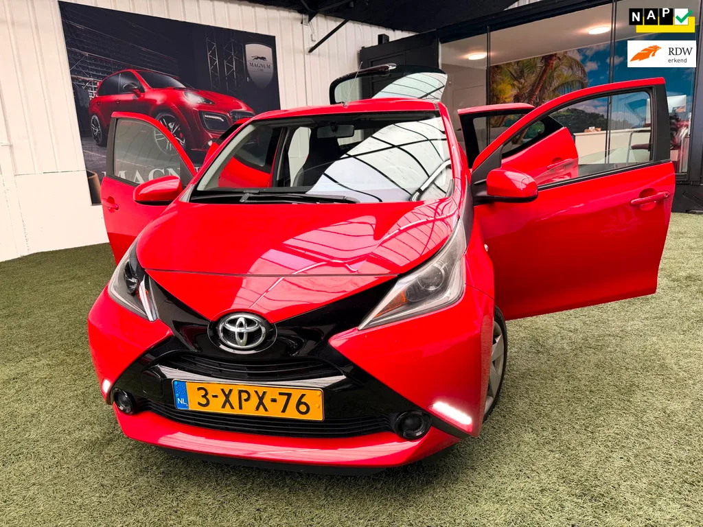 Toyota Aygo (2014) — foto 1