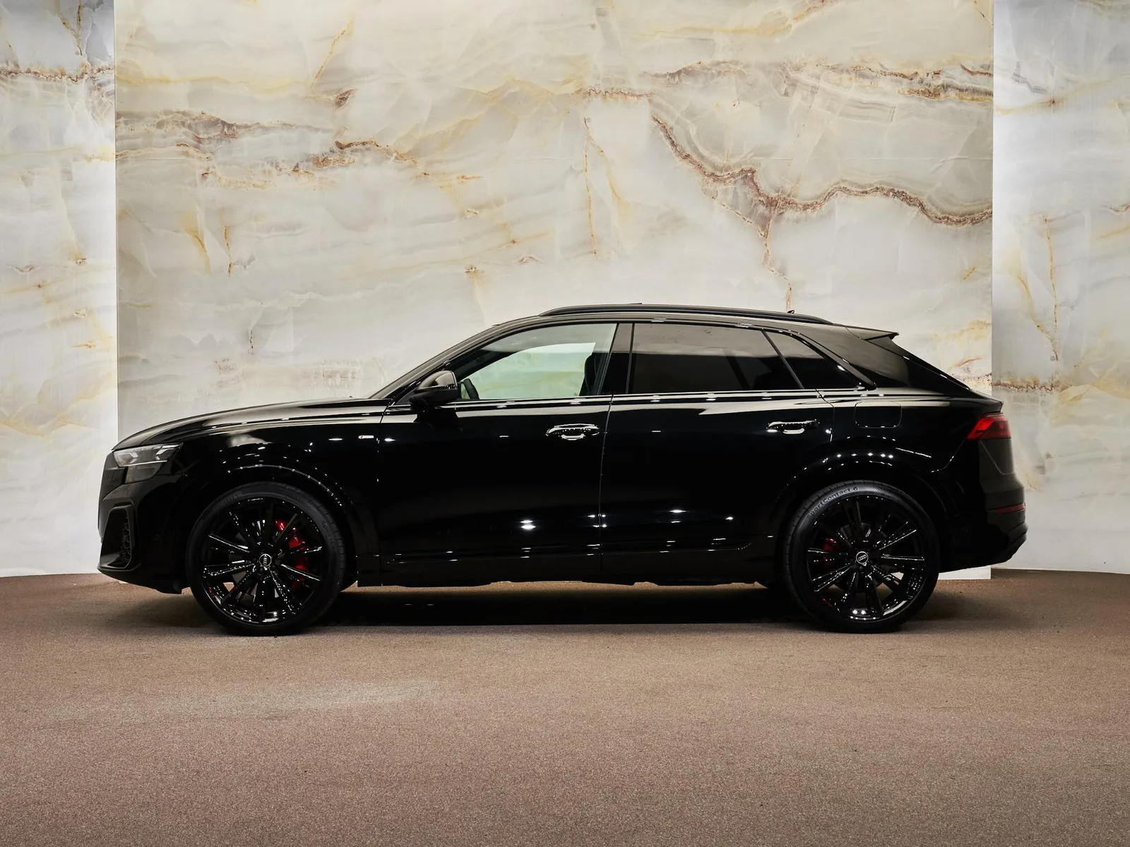 Audi Q8 (2026) — foto 1