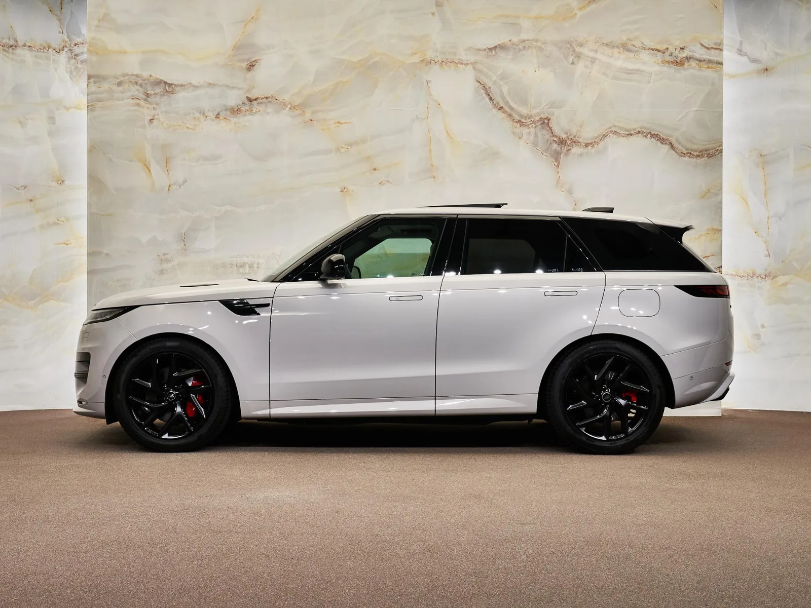 Land Rover Range Rover Sport (2023) — foto 1