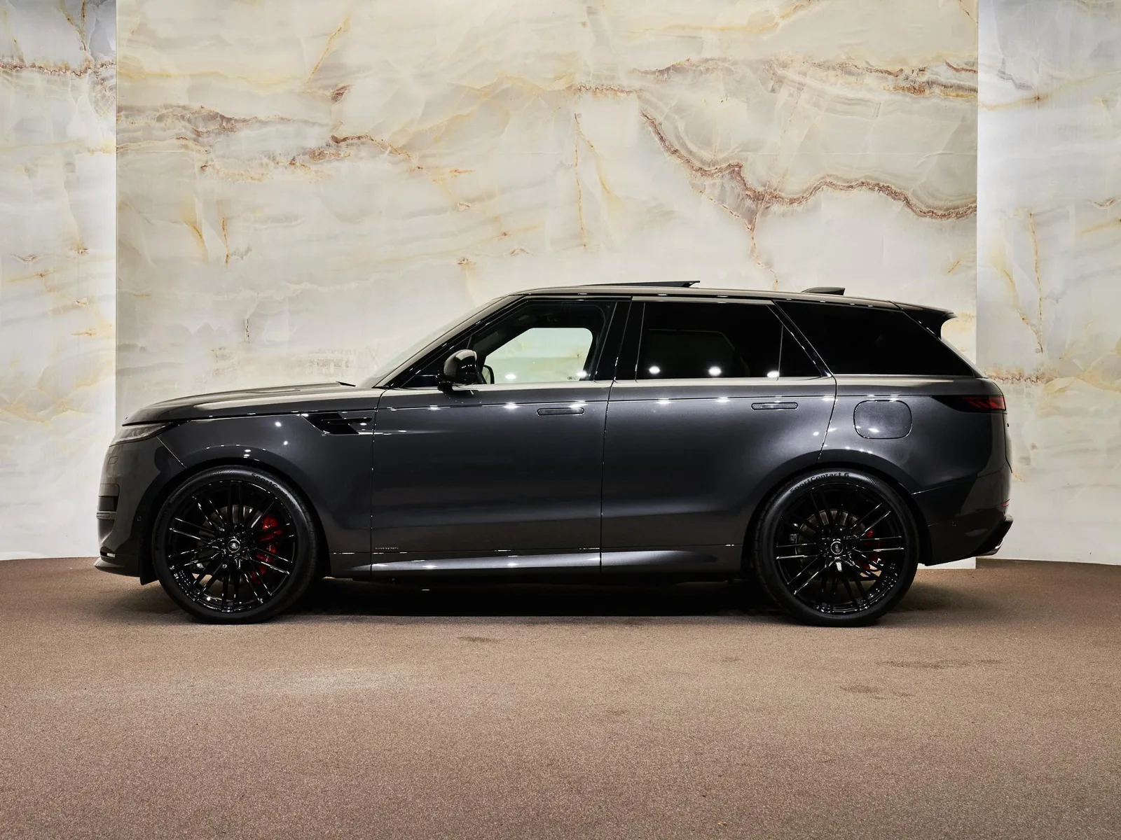 Land Rover Range Rover Sport (2025) — foto 1