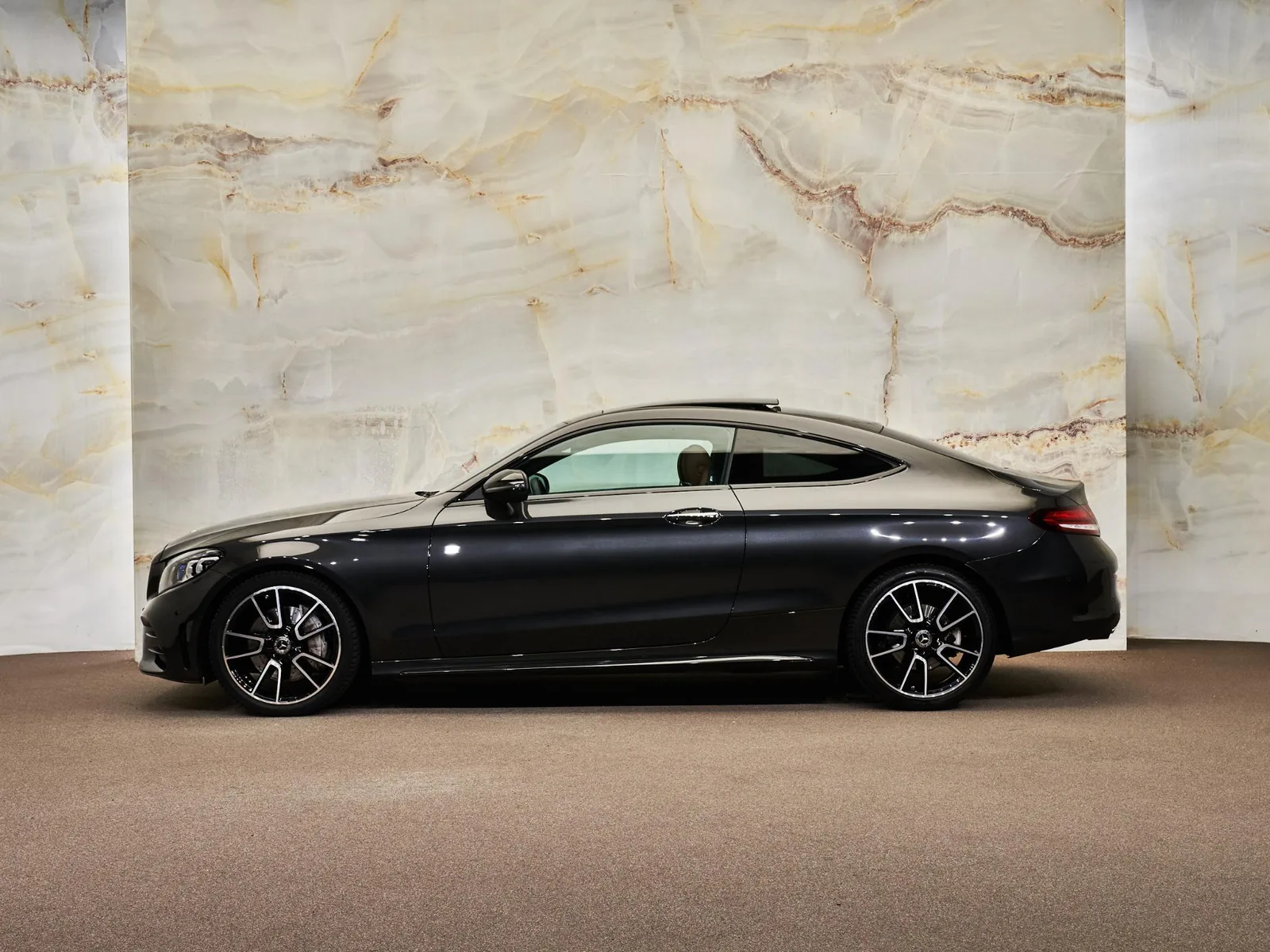 Mercedes-Benz C-Klasse (2020) — foto 1