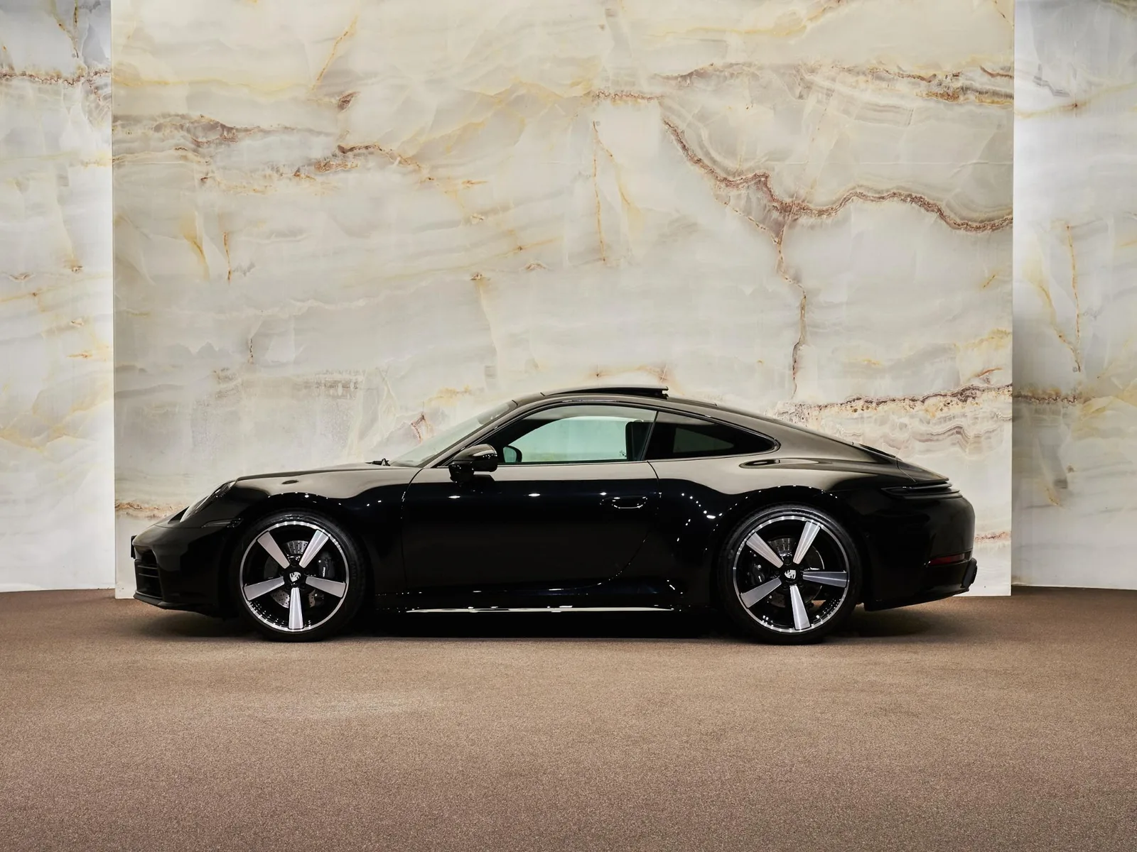 Porsche 911 (2026) — foto 1