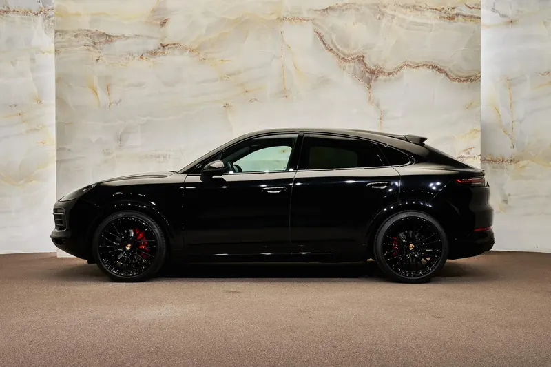 Porsche Cayenne (2021)
