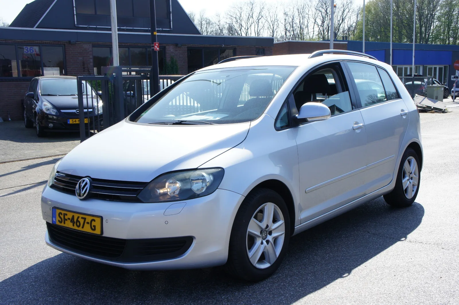 Volkswagen Golf Plus (2009) — foto 1