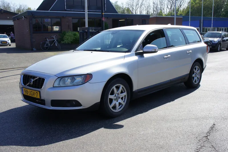 Volvo V70 (2009)