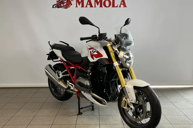 BMW R 1200 R (2015)