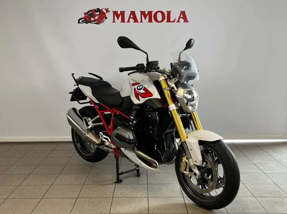 BMW R 1200 R (2015) — foto 1