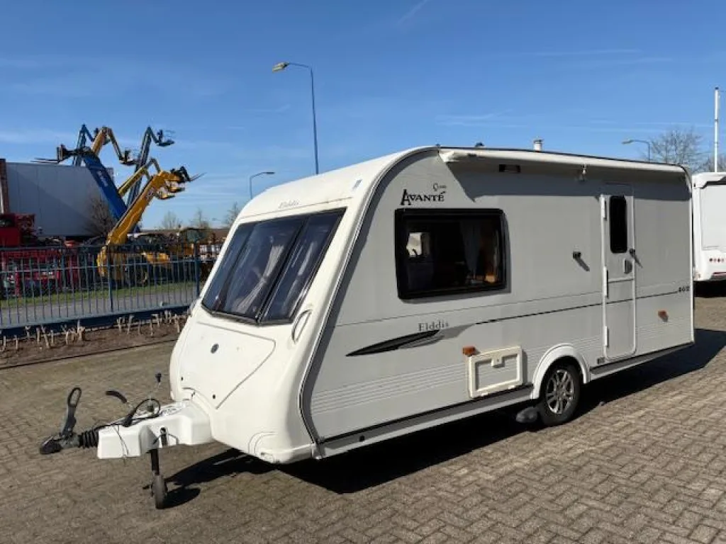 Elddis Avante (2009) — foto 1