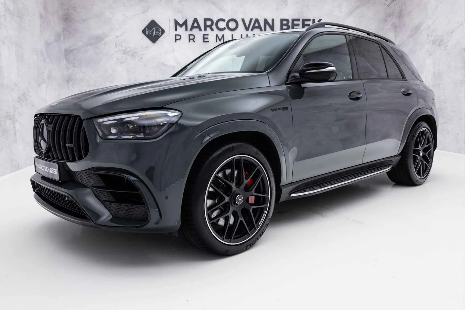 Mercedes-Benz GLE (2025) — foto 1