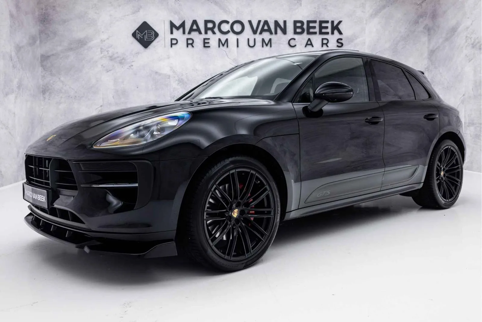 Porsche Macan (2020) — foto 1
