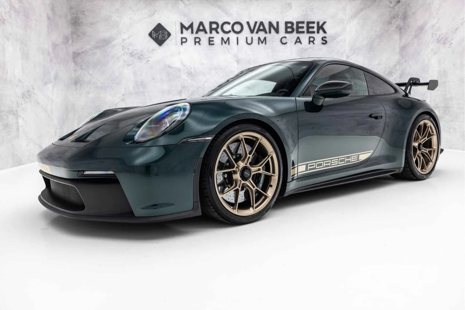 Porsche 911 (2022) — foto 1