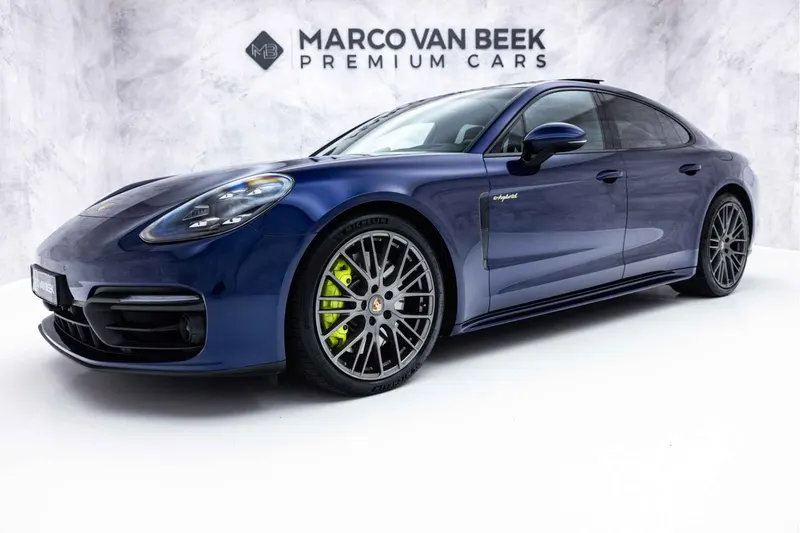 Porsche Panamera (2021)