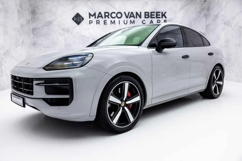 Porsche Cayenne Coupé (2024)