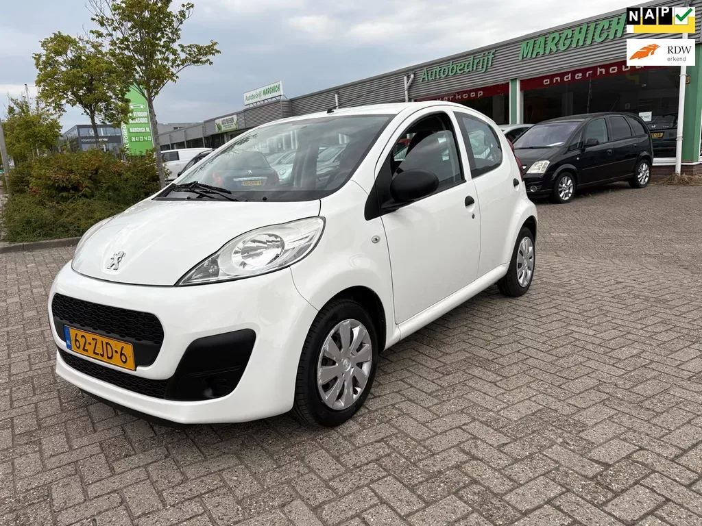 Peugeot 107 (2012) — foto 1
