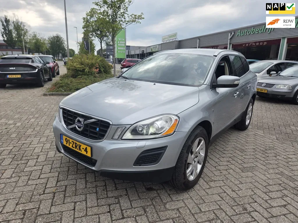 Volvo XC60 (2013) — foto 1
