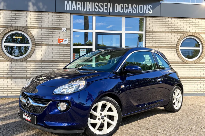 Opel Adam (2013)