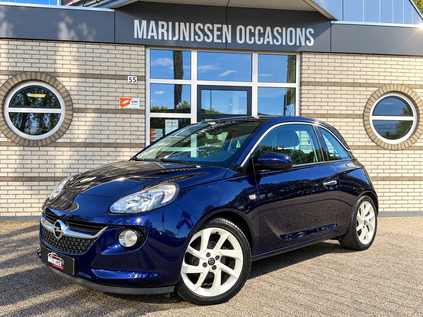 Opel Adam (2013) — foto 1