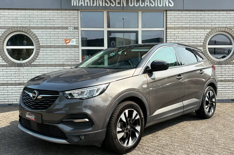 Opel Grandland X (2018)