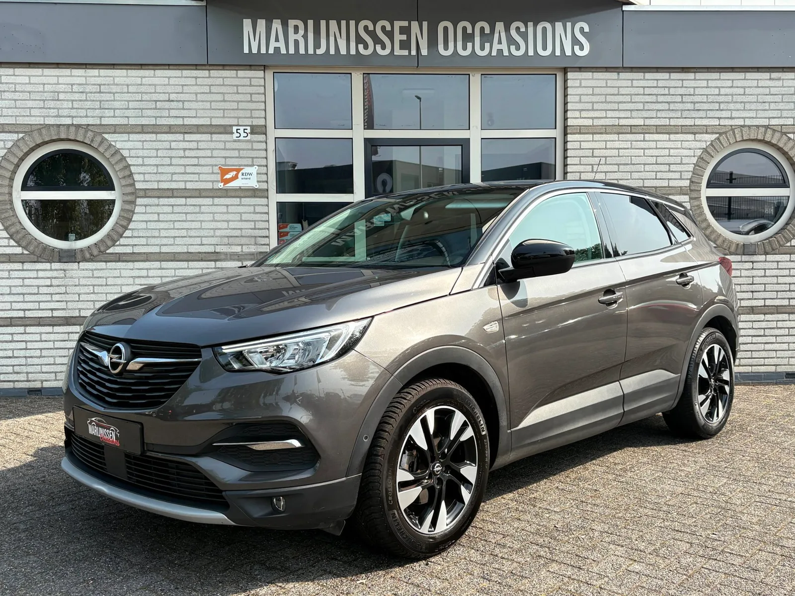 Opel Grandland (2018) — foto 1