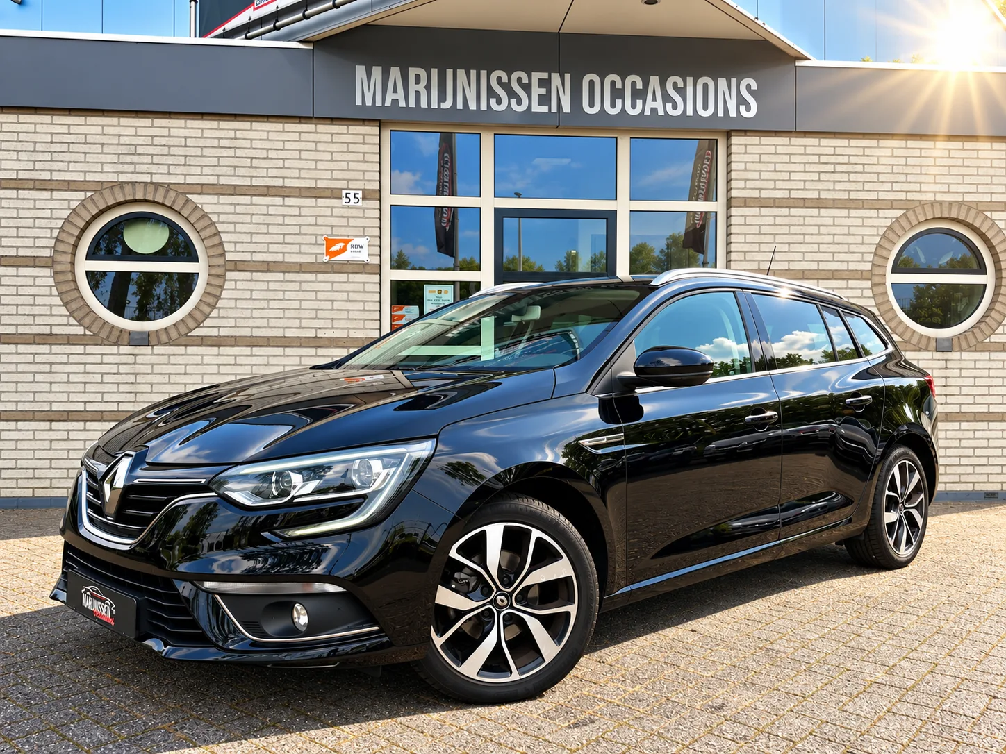 Renault Mégane (2019) — foto 1