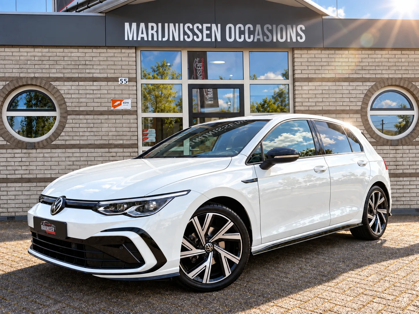 Volkswagen Golf (2020) — foto 1