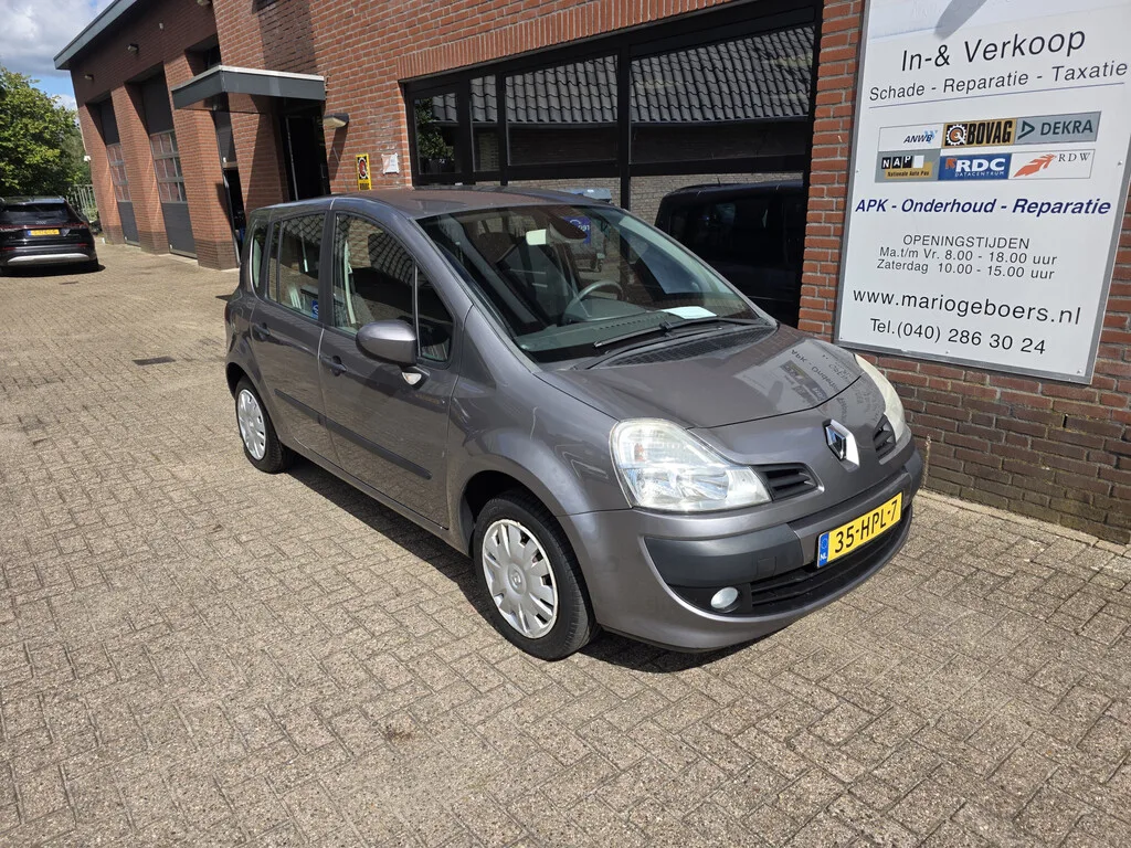 Renault Grand Modus (2009) — foto 1