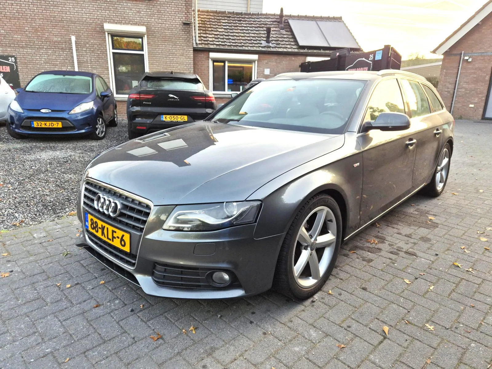 Audi A4 (2010) — foto 1