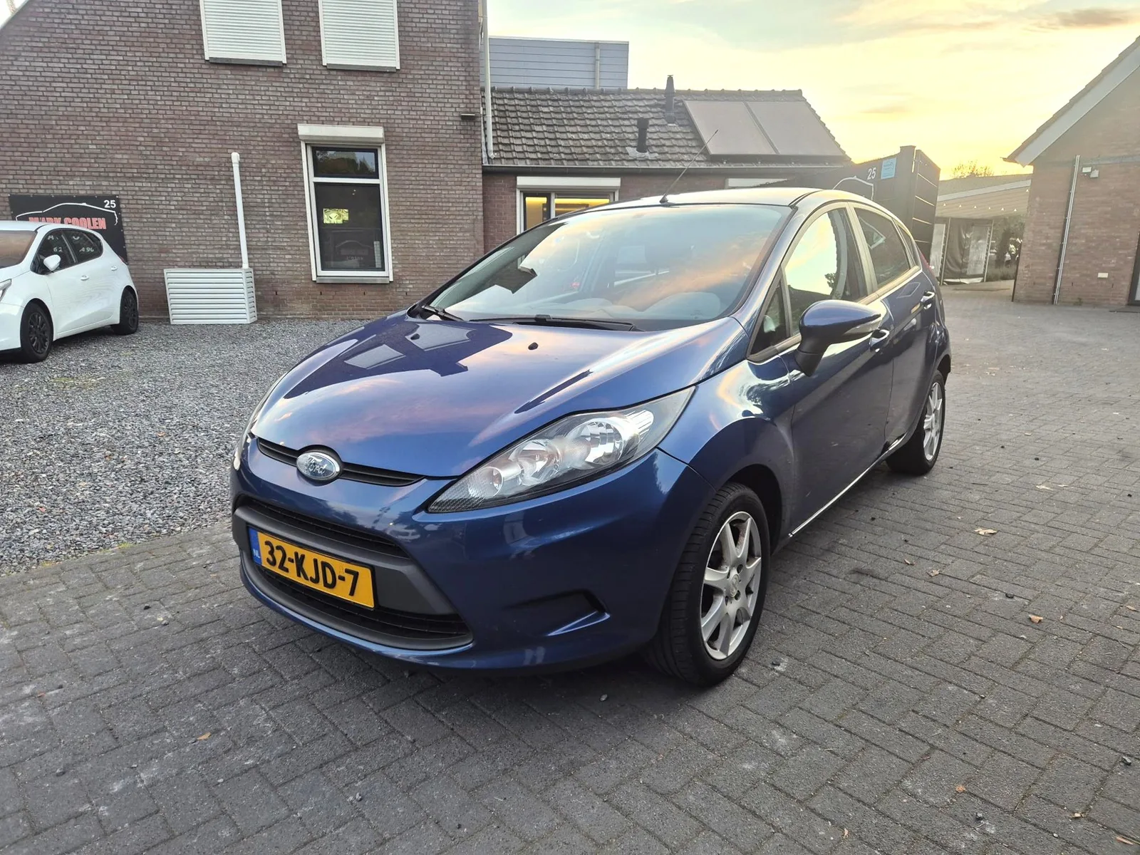 Ford Fiesta (2009) — foto 1