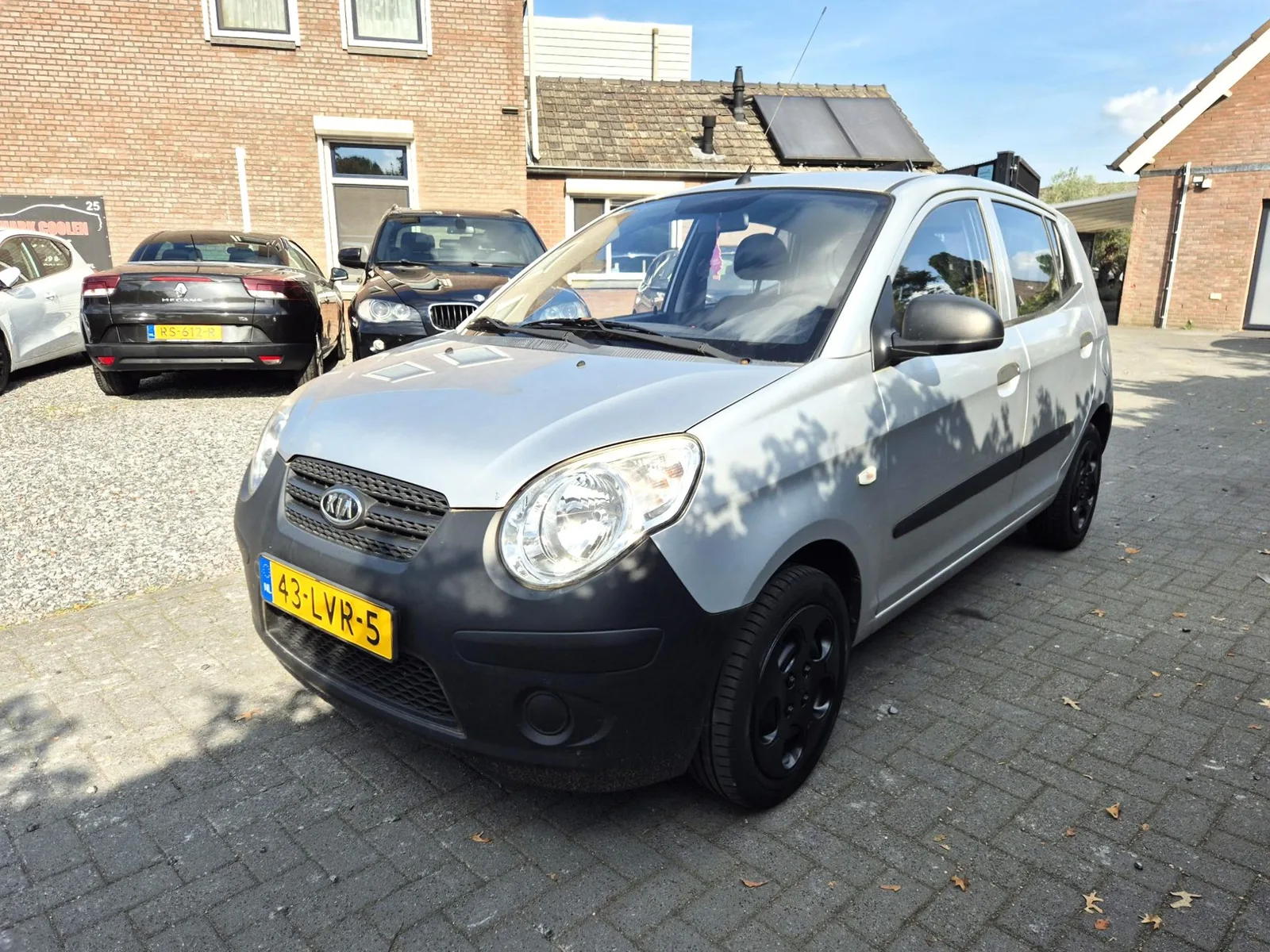 Kia Picanto (2010) — foto 1