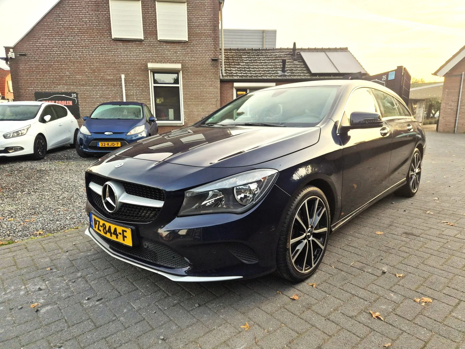 Mercedes-Benz CLA-Klasse (2017) — foto 1