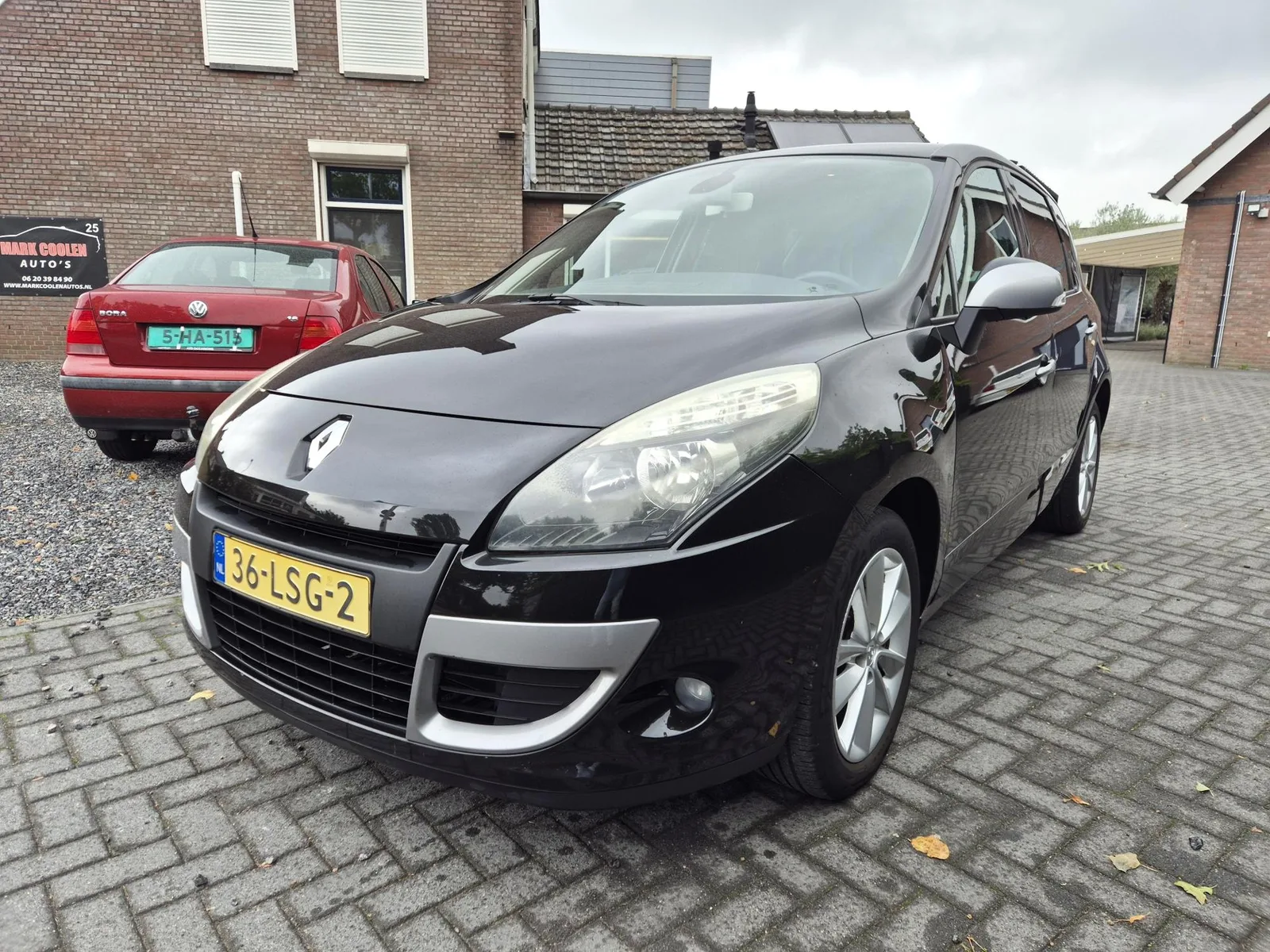 Renault Scénic (2010) — foto 1