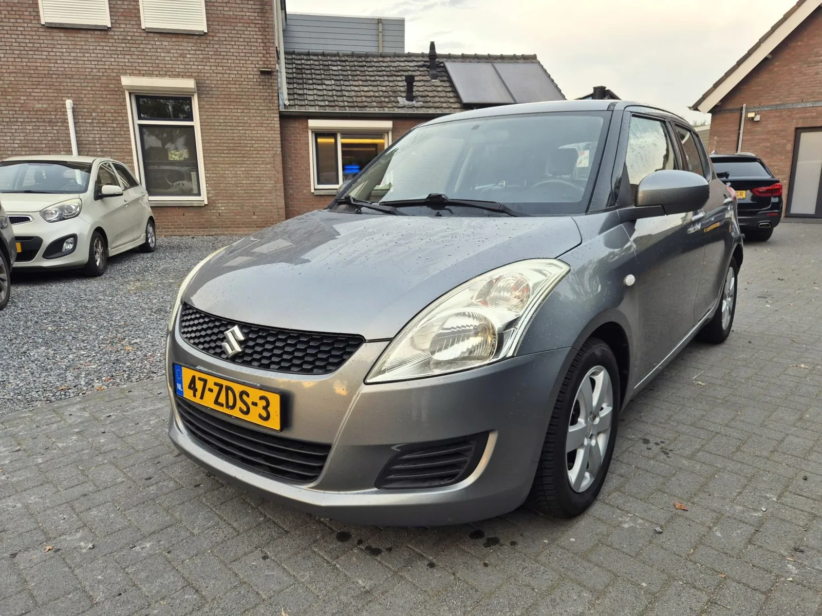 Suzuki Swift (2012) — foto 1