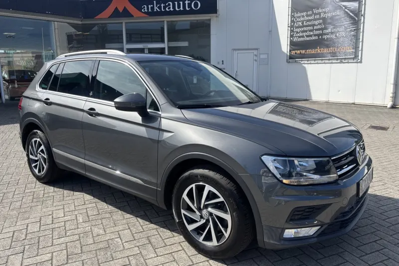 Volkswagen Tiguan (2017)