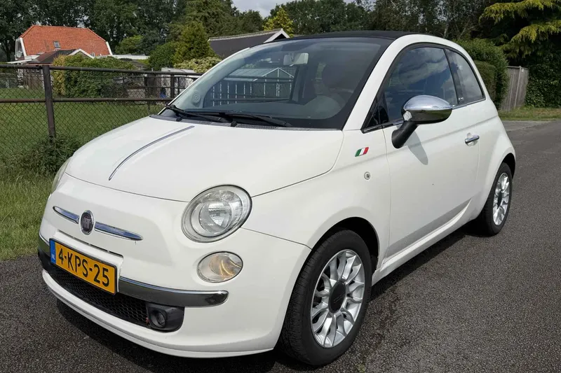 Fiat 500C (2011)