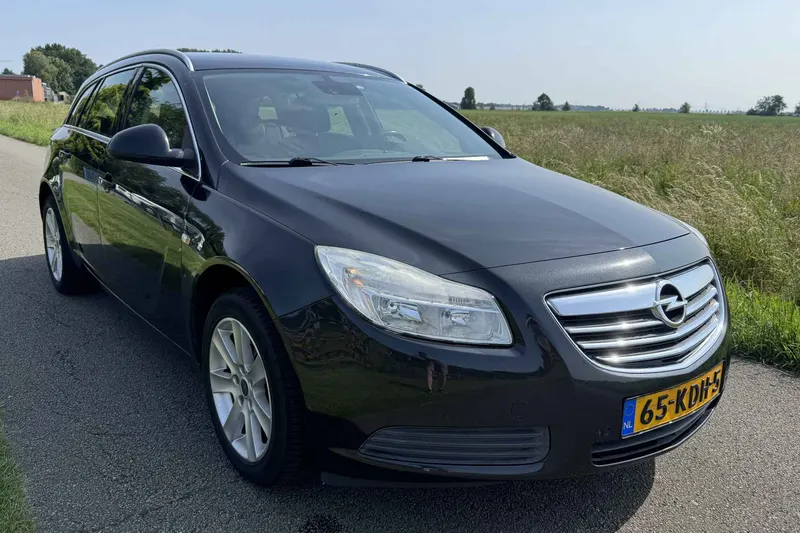 Opel Insignia (2009)