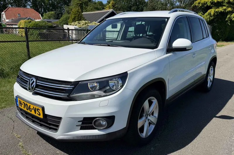Volkswagen Tiguan (2014)