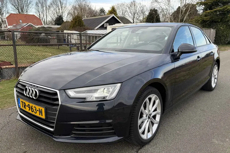 Audi A4 (2018)